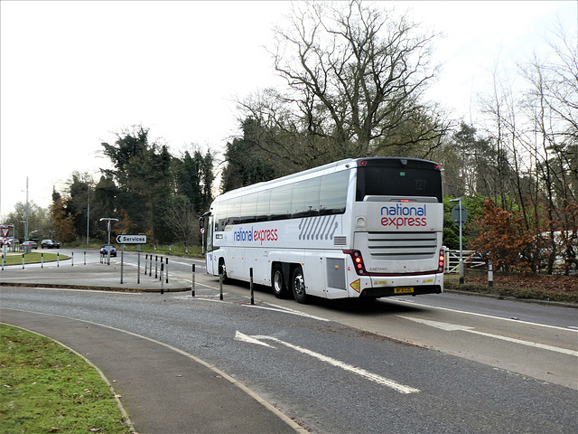 National Express 325 (BF21 CZL) approaching Fiveways, Barton Mills - 11 Dec 2021 (P1100172)