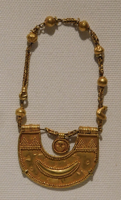 Necklace Amulet of the Goddess Al-Lat in the Metropolitan Museum of Art, March 2019