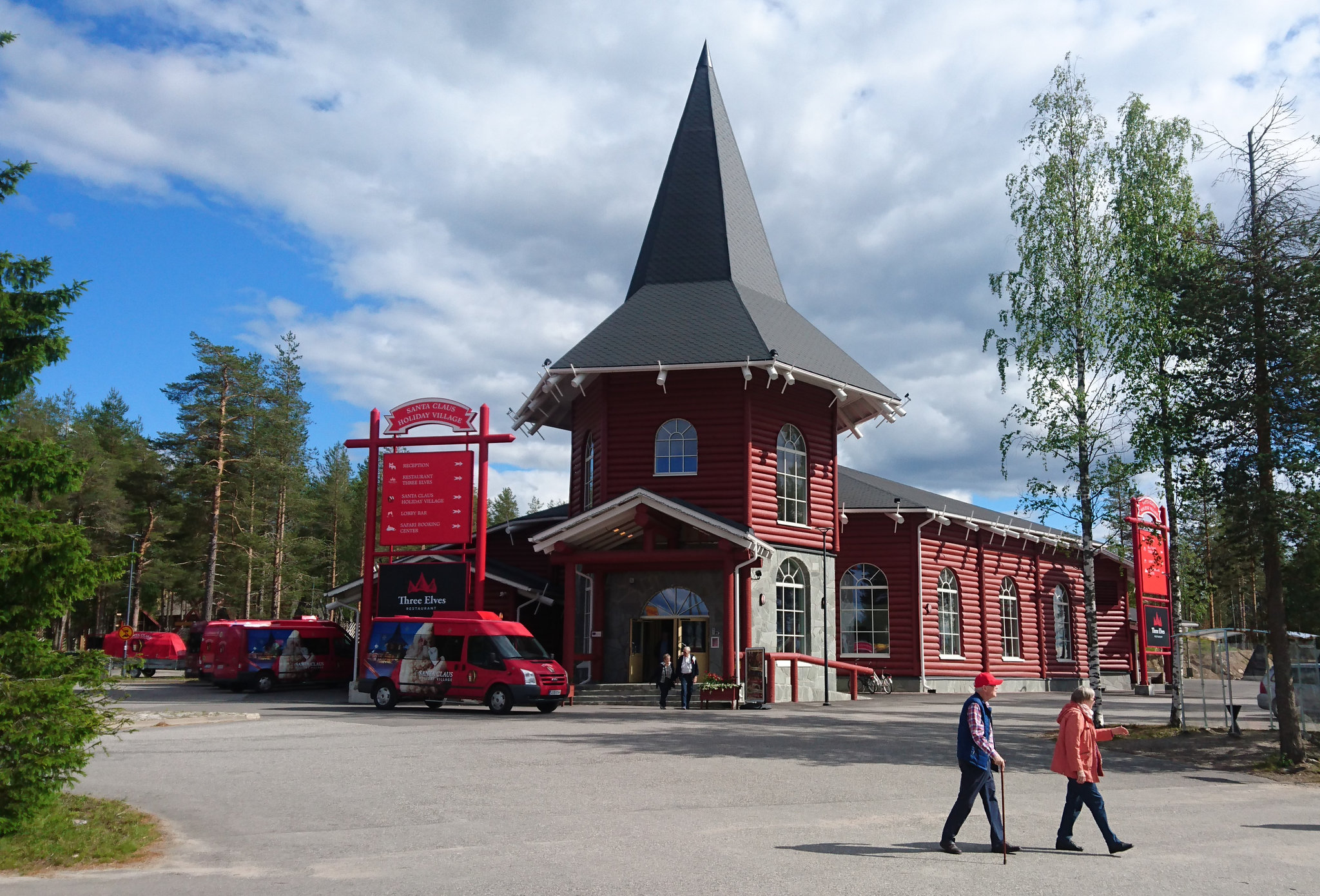 Hotel Joulupukki am Polarkreis