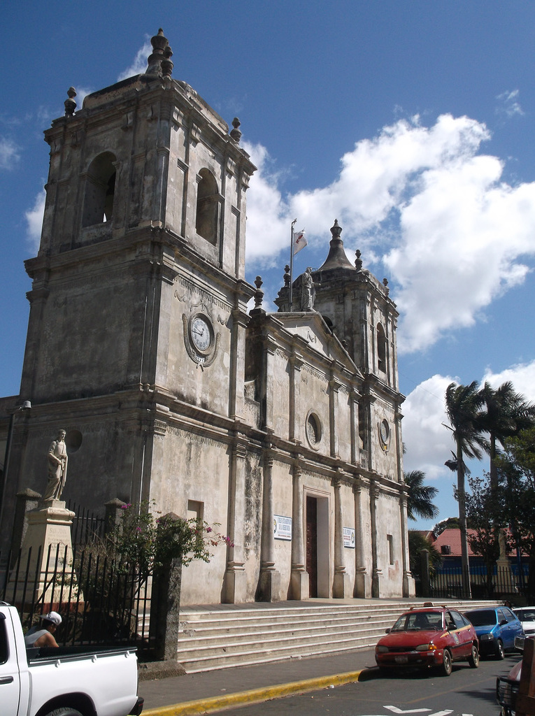 Église à l'heure / Church's time