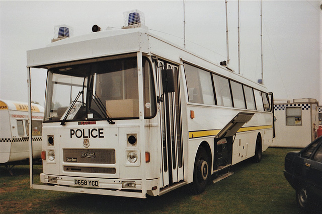 Ministry of Defence Police D658 YCD at RAF Mildenhall – 25 May 1991 (140-27)