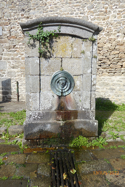 FONTAINE-DANIEL (Mayenne)