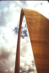 St. Louis Arch (1980)