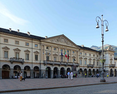 Aosta - Piazza Chanoux