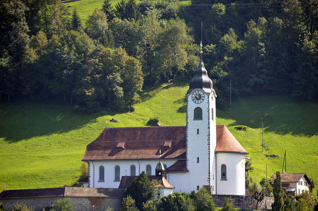 Pfarrei Kirche, Herz-Jesu in Flüelen