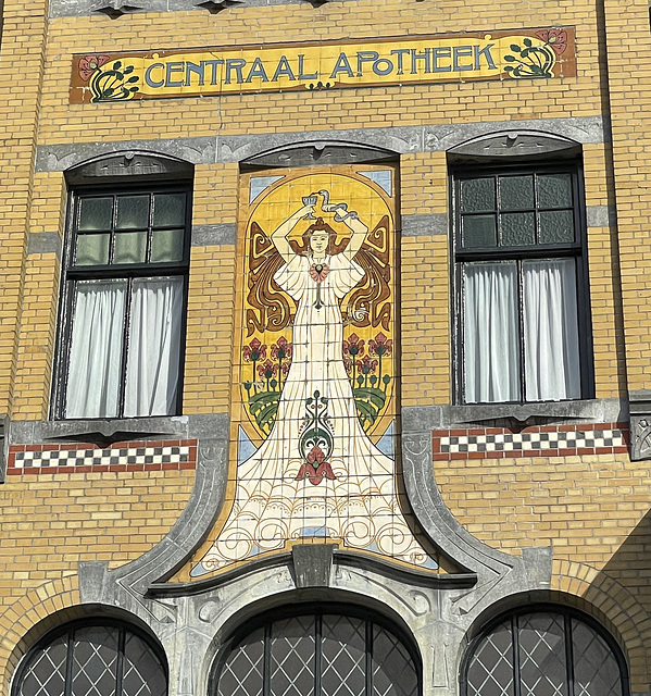 Centraal Apotheek detail, Leeuwarden