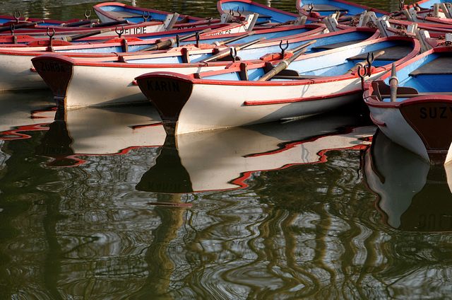 Les barques du lac du bois de Vincennes