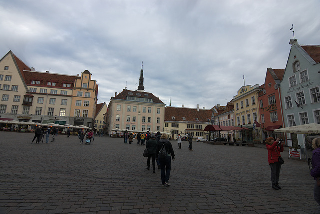 Raekoja plats (Rathausplatz) Raekoja plats (Rathausplatz)