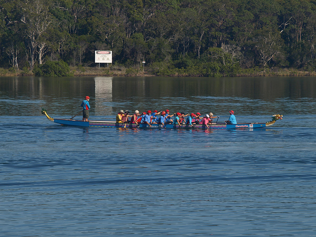 Dragon boatPA033524 Dragon boatPA033524