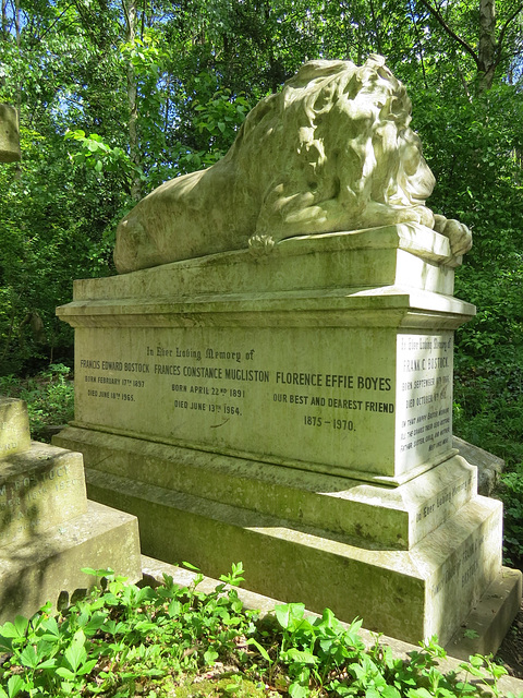 abney park cemetery, london,frank bostock, 1912