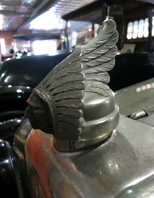 1926 Pontiac Hood Ornament (0097)