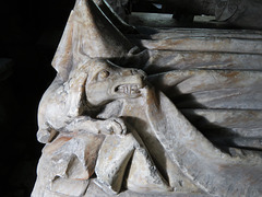 radbourne church, derbs; lap dog on late c15 de la pole tomb