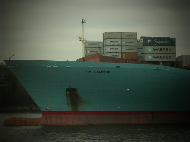 Bug der EDITH MAERSK