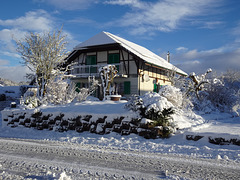 Haus im Winter