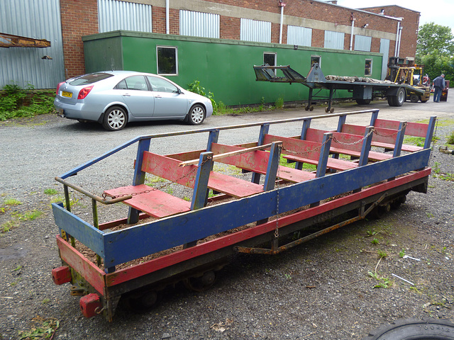 tlr - red & blue {2 of 2}