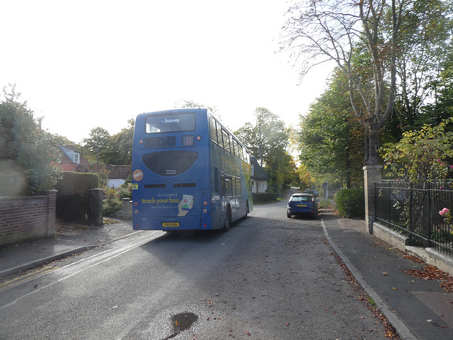 Stagecoach East 15211 (YN15 KHH) in Swaffham Prior – 22 Oct 2022 (P1130874)