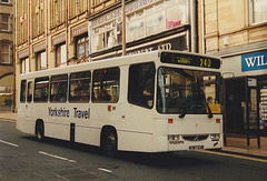 Yorkshire Travel 7 (N787 EUB) in Huddersfield –  12 Oct 1995 (291-19)