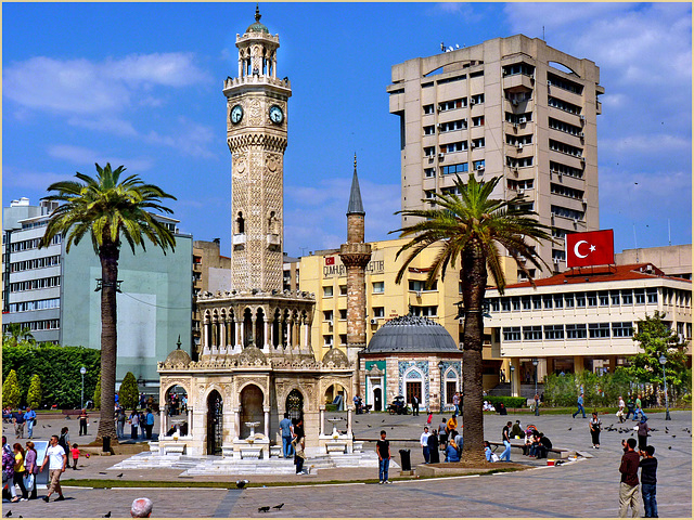 Izmir Saat Kulesi -