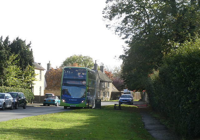 Stagecoach East 15215 (YN15 KHM) in Lode – 22 Oct 2022 (P1130879)