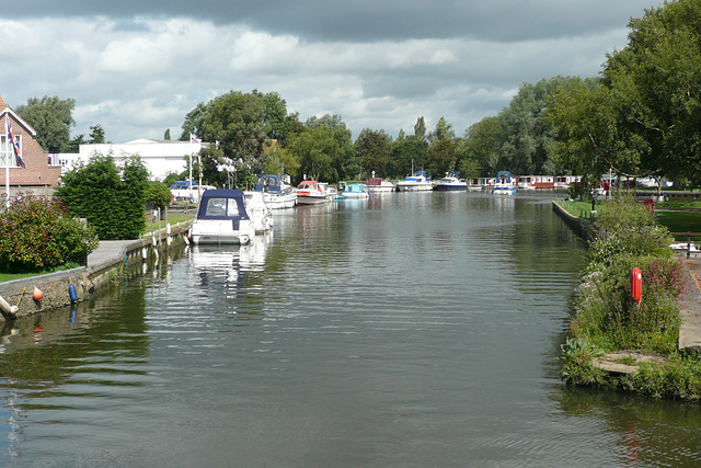 River Waveney At Beccles