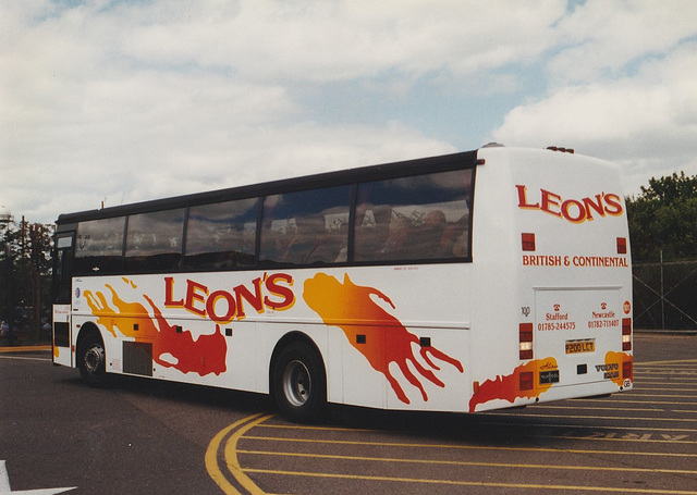 Leons Coaches 101 (P200 LCT) at RAF Mildenhall – 24 May 1997 (356-7A)