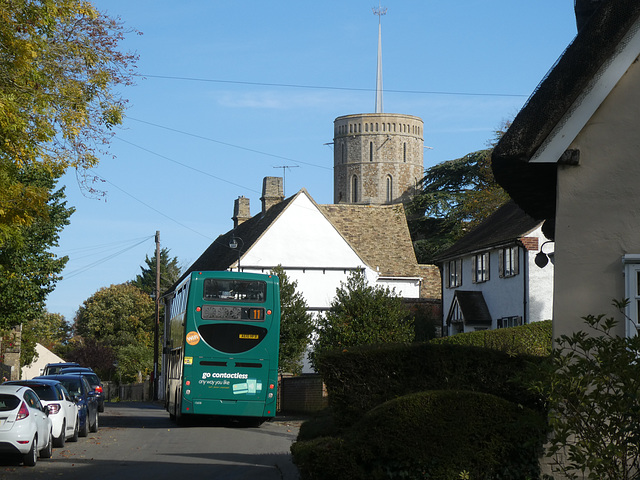 Stagecoach East 15658 (AE10 HFB) in Swaffham Prior – 22 Oct 2022 (P1130864)