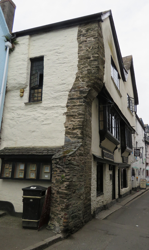 27/29 fore street, fowey, cornwall