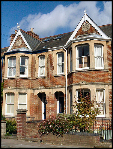 sun on Summertown gables