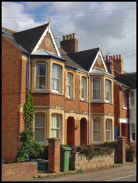 Stratfield gables