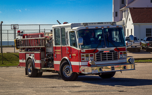 Rhode Island - Narragansett FD Fire Truck Engine 2, 2005 Ferrara Inferno 1250/750