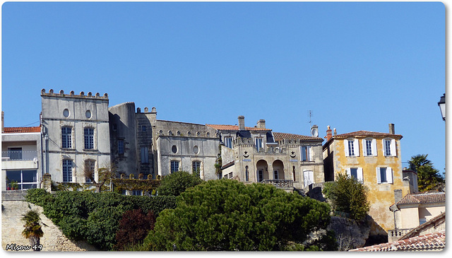 BOURG sur GIRONDE