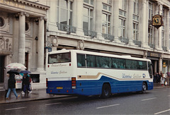Ulsterbus 1558 (DAZ 1558) in Dublin – 11 May 1996 (312-23)
