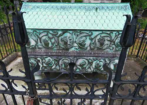 brompton cemetery, london     (117)tomb of frederick leyland, 1892, by burne jones