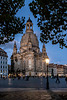 Die Frauenkirche zur Blauen Stunde (075°)