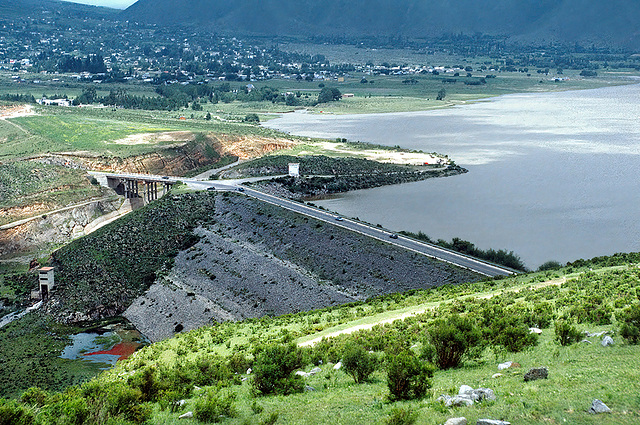 Dique la Angostura