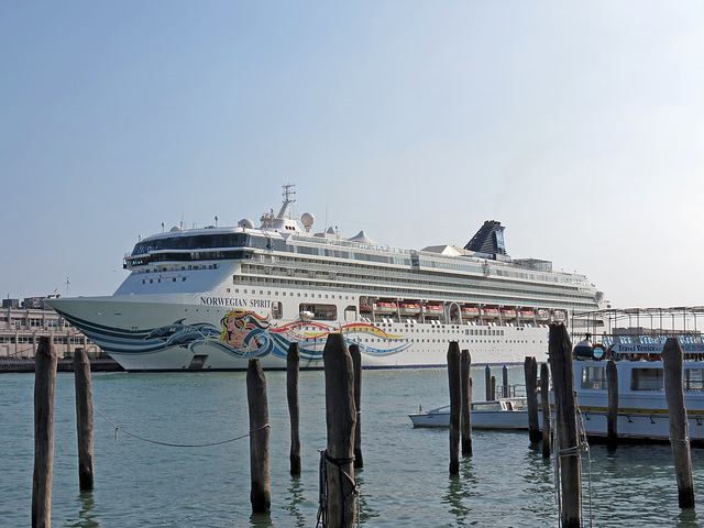 Kreuzfahrtschiff Norwegian Spirit von Norwegian Cruise Line