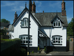 Cheshire eaves