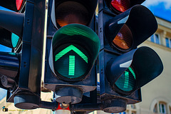 Simply a green traffic light