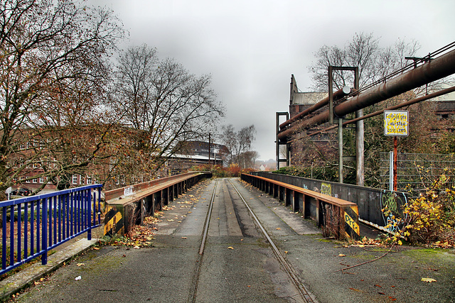 HSP-Werksbahnbrücke über der Huckarder Straße (Dortmund-Innenstadt-West) / 3.12.2022