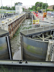 three mills locks in the prescott channel, stratford