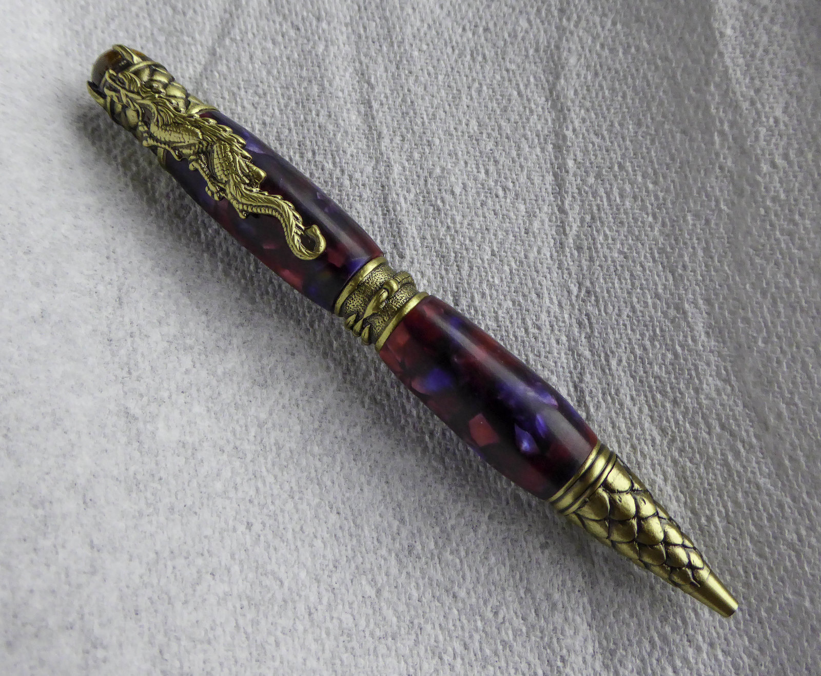 Dragon pen