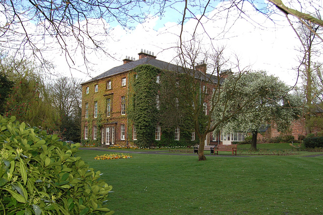 Tapton House, Chesterfield, Derbyshire