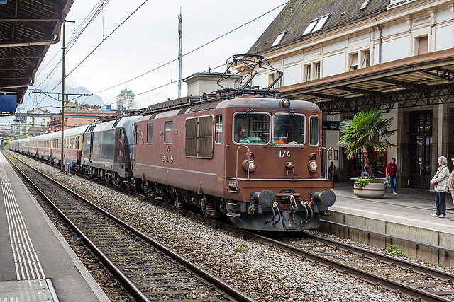 150417 Re425 BLS AKE Montreux 0