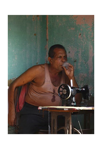 Couturier à la cigarette, Old Delhi