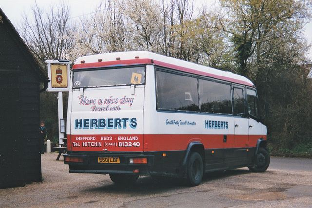 Herberts of Shefford E601 LBF in Aston near Stevenage – 17 Mar 1998 (382-19)