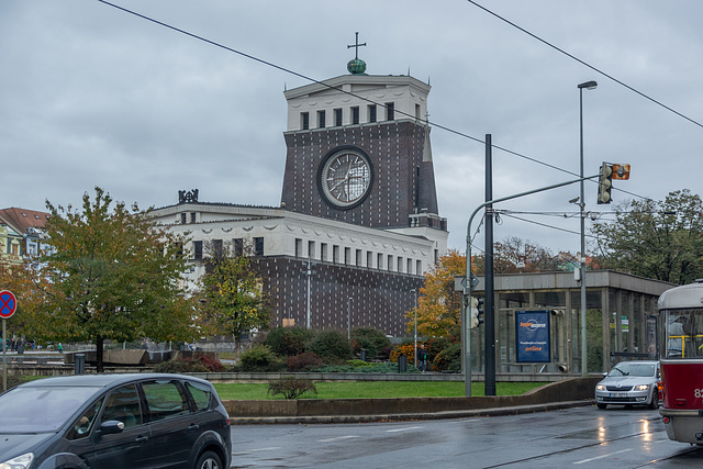 Herz-Jesu-Kirche (Kostel Nejsvětějšího srdce Páně)