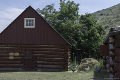 Historic Hat Creek Ranch ... P.i.P.  (© Buelipix)