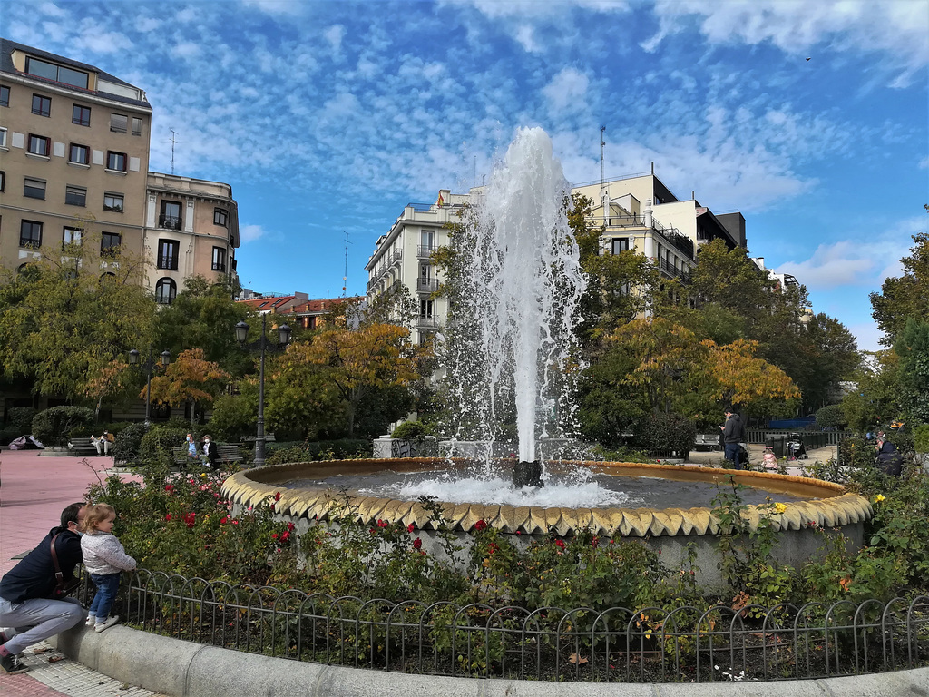 Plaza de Olavide, another angle