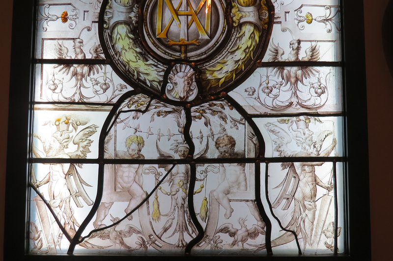 french c16 glass in the v. and a.