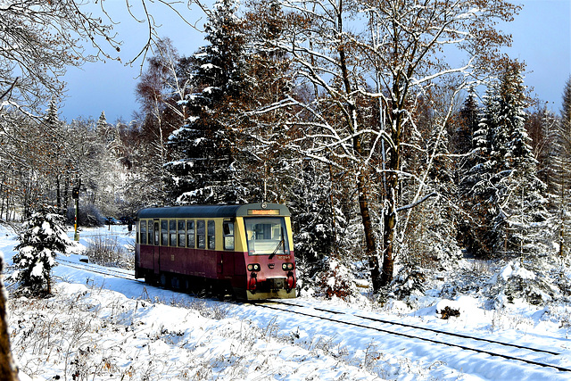 Triebwagen bei Drei Annen Hohne.